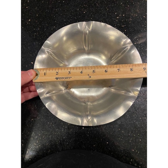 Vintage, Hand-Hammered, Medium Bowl - Picture 5 of 6